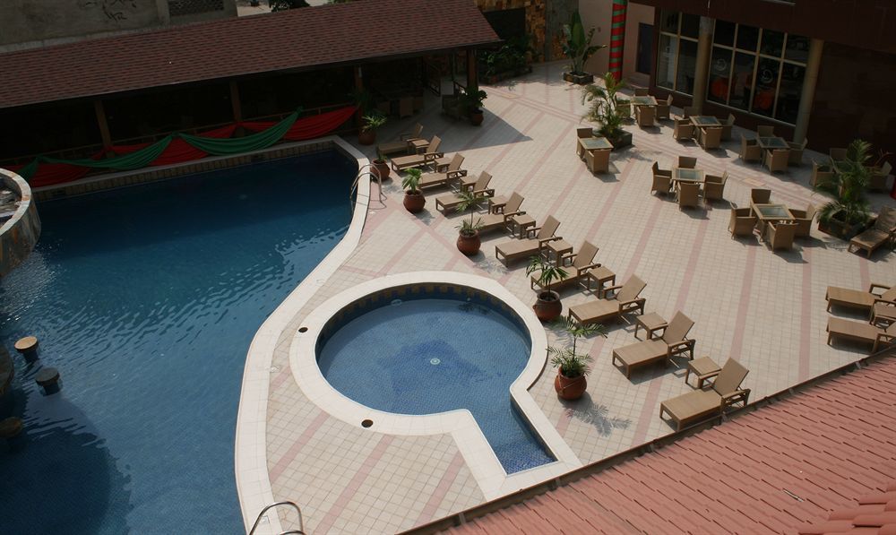 Royal Nick Hotel Tema Exterior foto